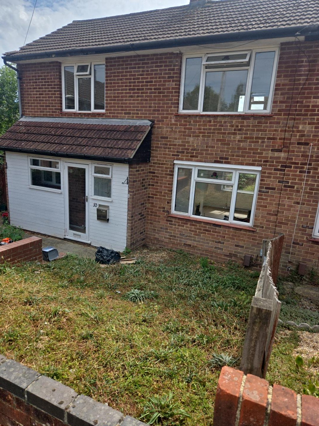 Front of home before ASUKA247 renovation