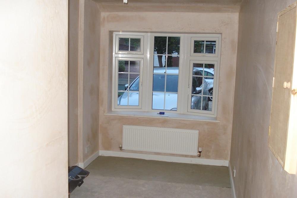 Garage conversion plastered and ready for decoration.